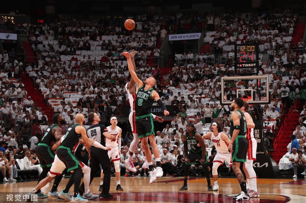 窗的果断出 窗的果断出