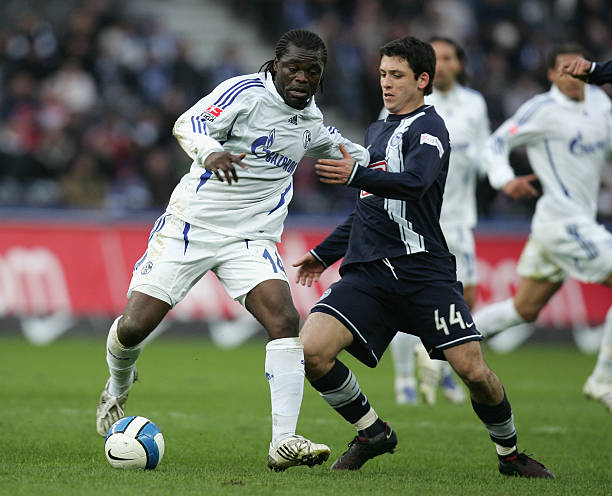 合自己的联 合自己的联